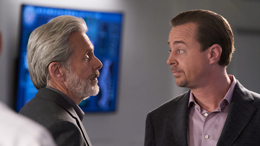 NCIS Ep 23-503--"In Too Deep"- Pictured (L-R): Gary Cole as Special Agent Alden Parker, Sean Murray as Special Agent Timothy McGee Photo credit: Michael Yarish/2025 CBS Entertainment Inc. All Rights Reserved. NCIS Ep 23-503--"In Too Deep"- Pictured (L-R): Gary Cole as Special Agent Alden Parker, Sean Murray as Special Agent Timothy McGee Photo credit: Michael Yarish/2025 CBS Entertainment Inc. All Rights Reserved.