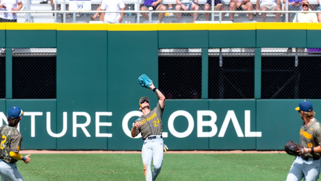 Chase Swain 24, The LSU Tigers take on the West Virginia Mountaineers in game 1 of the 2025 NCAA Div 1 Super Regional Baseball Championship at Alex Box Stadium in Baton Rouge, LA. Saturday, June 7, 2025. Saturday, June 7, 2025.