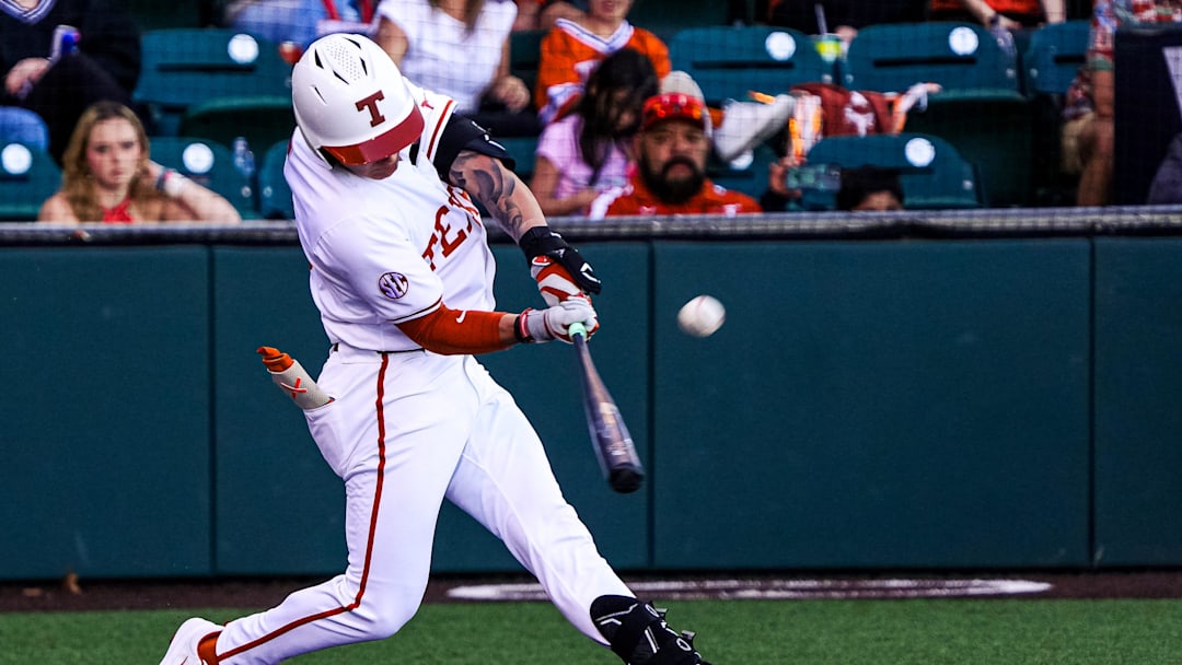 Ethan Mendoza, Texas baseball