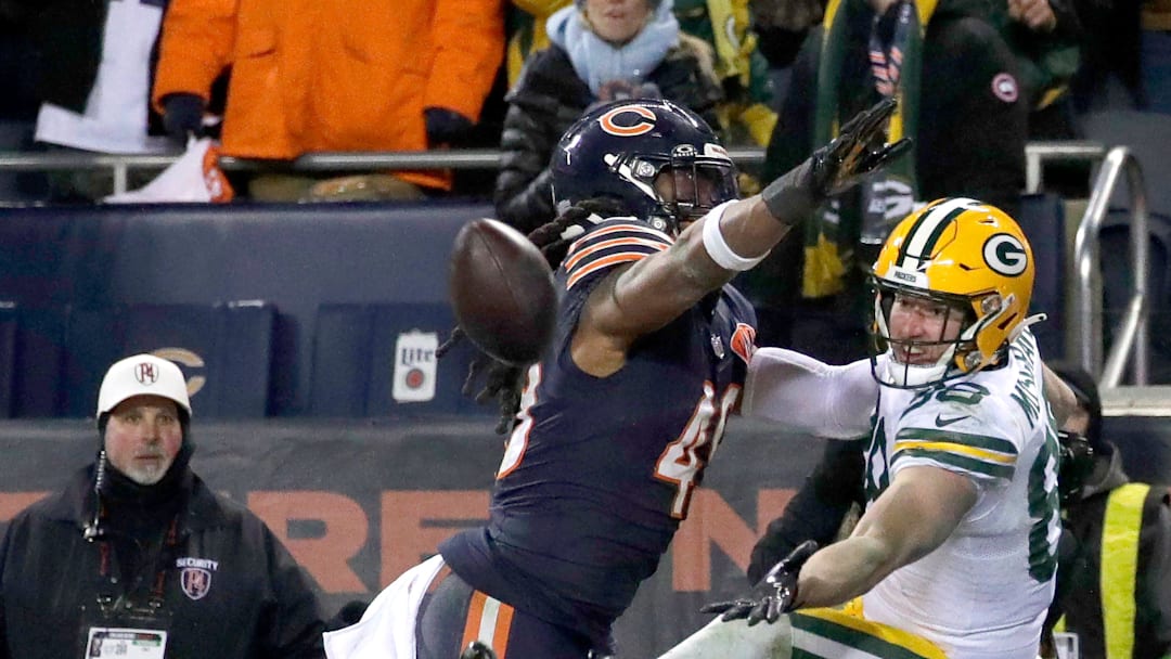 Chicago Bears linebacker Tremaine Edmunds (49) breaks up a pass a late fourth quarter pass in the end zone to Green Bay Packers tight end Luke Musgrave (88) during their wild-card playoff football game Saturday, January 10, 2026, at Soldier Field in Chicago, Illinois. The Bears defeated the Packers 31-27.
Wm. Glasheen /USA TODAY NETWORK-Wisconsin.