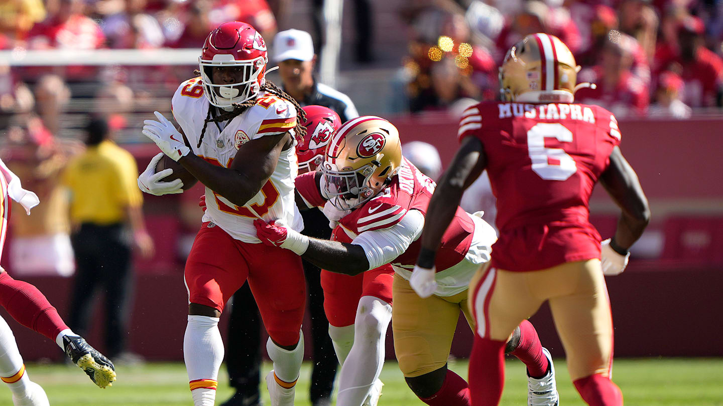 Kepahlawanan Kareem Hunt yang luar biasa di babak pertama memicu serangan Chiefs vs. 49ers