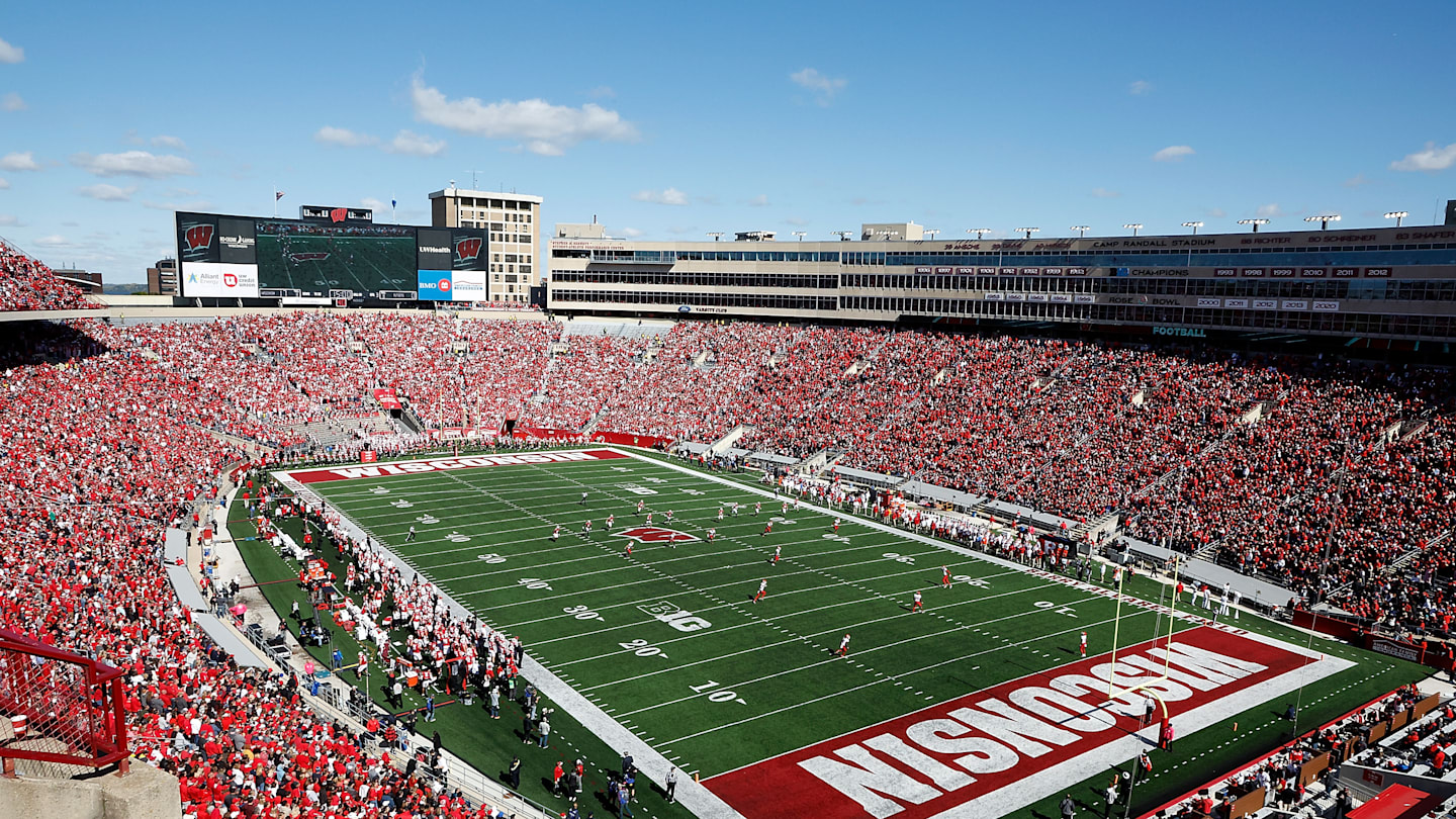 Wisconsin Badgers: 2025 DL target Kade Pietrzak commits to the Nebraska