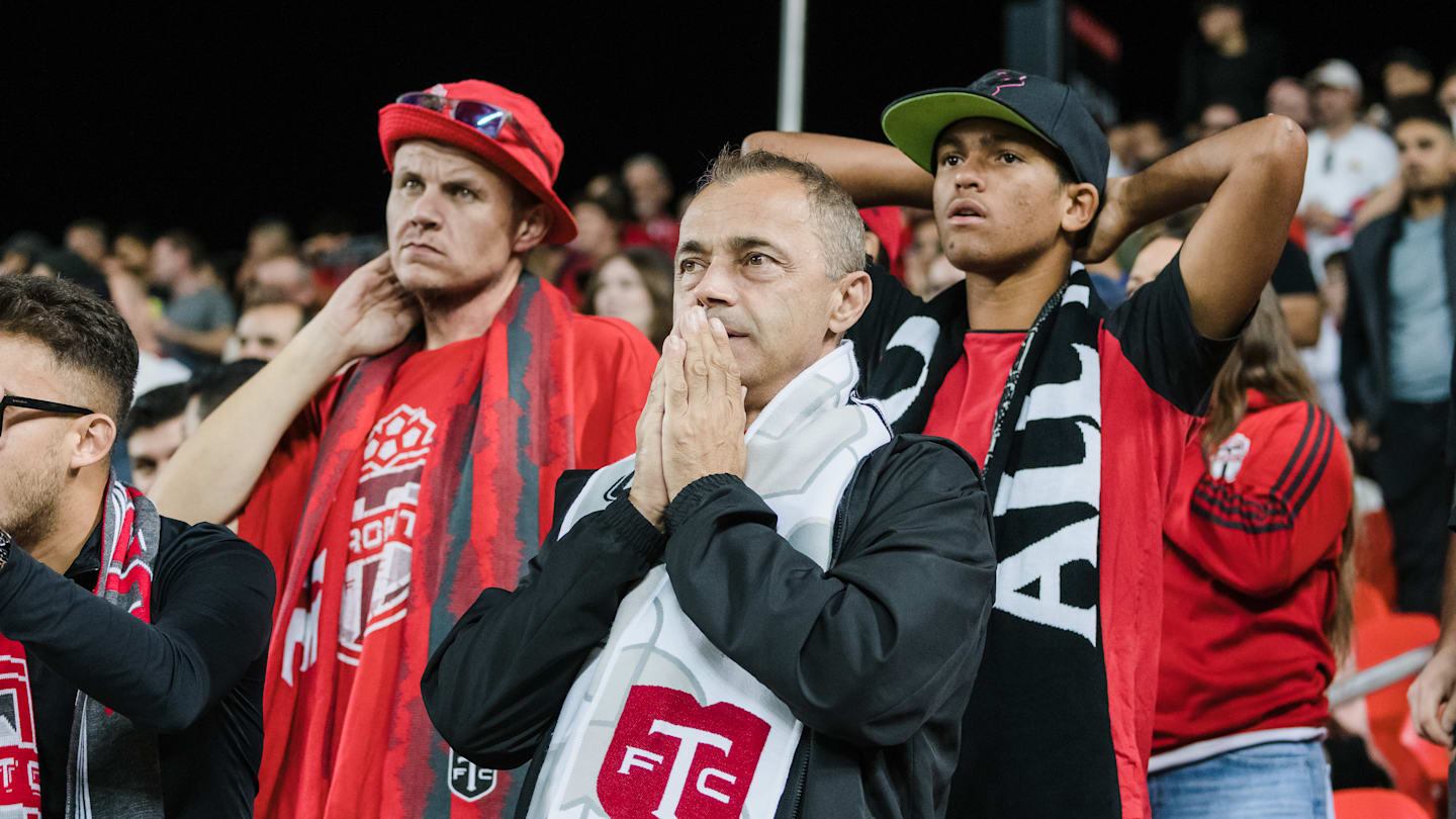 シカゴ・ファイア 1-1 トロント FC: ジョン・ハードマン監督率いるチームにとって残念な引き分け
