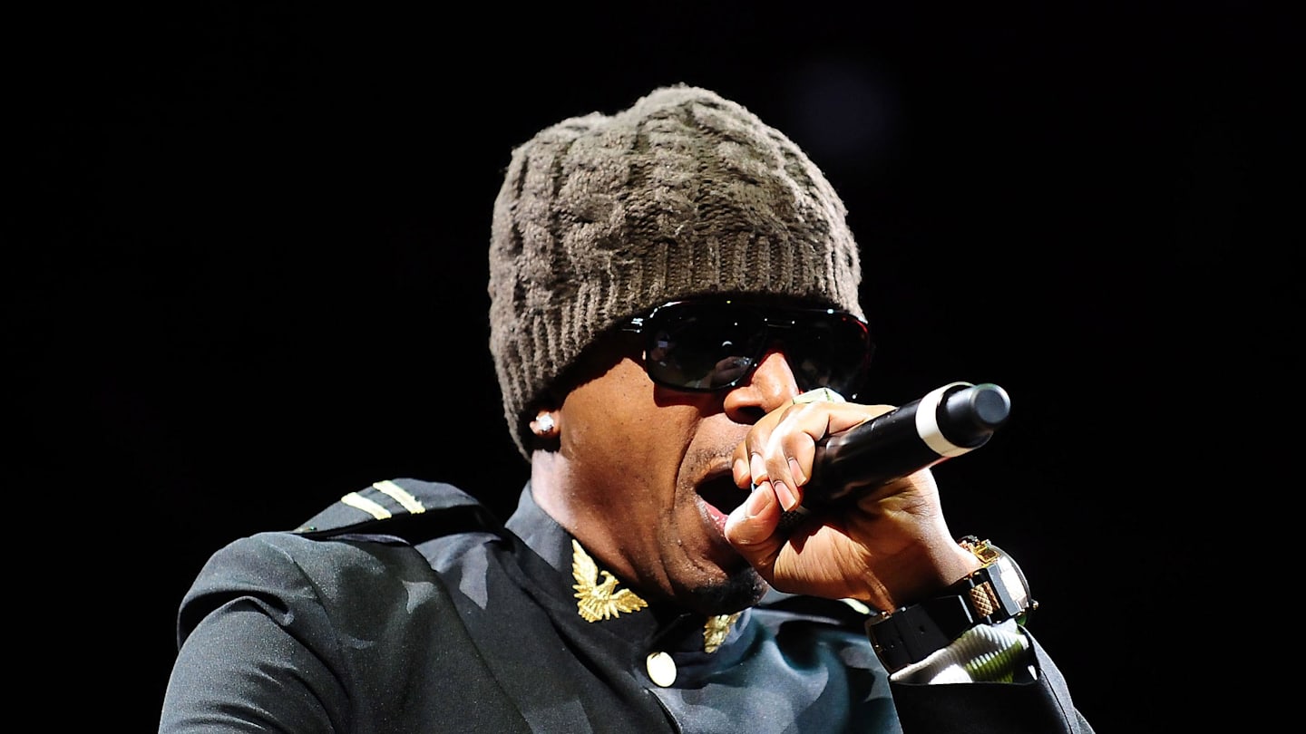 The unbelievable story about Arizona RB coach Alonzo Carter and MC Hammer