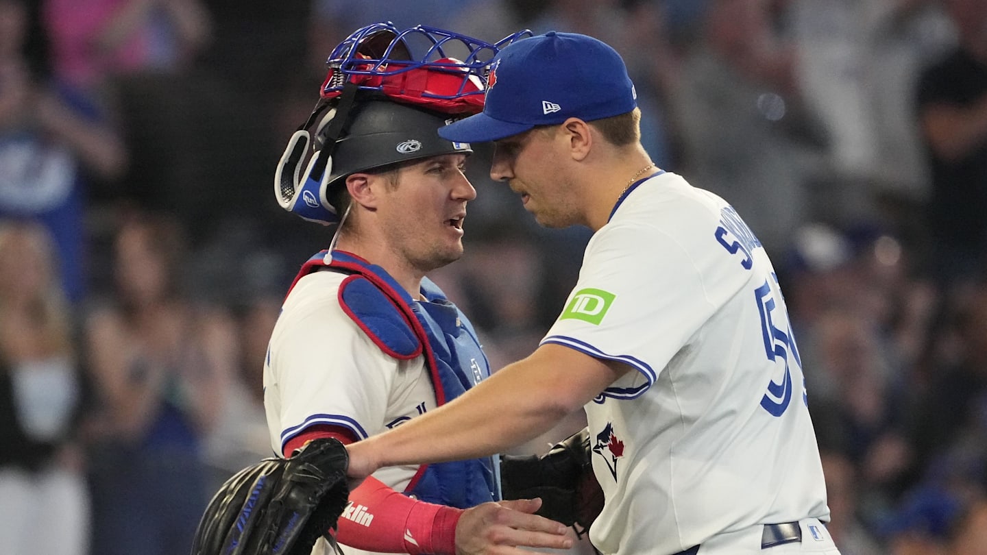 Blue Jays Extend Win Streak to Five, Strengthen Playoff Position