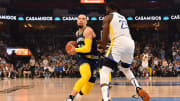 Golden State Warriors y Memphis Grizzlies reanudan su serie de playoffs
