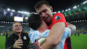 Lionel Messi, Emiliano Martinez