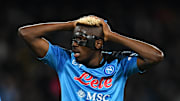 Victor Osimhen vise l'ANgleterre.
