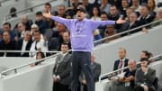 Jurgen Klopp tolak komentari kinerja wasit setelah Liverpool kalah dari Tottenham Hotspur dalam lanjutan Liga Inggris.