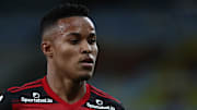 Promessa do Flamengo e dono de multa milionária, Lázaro passou em branco neste final de semana
