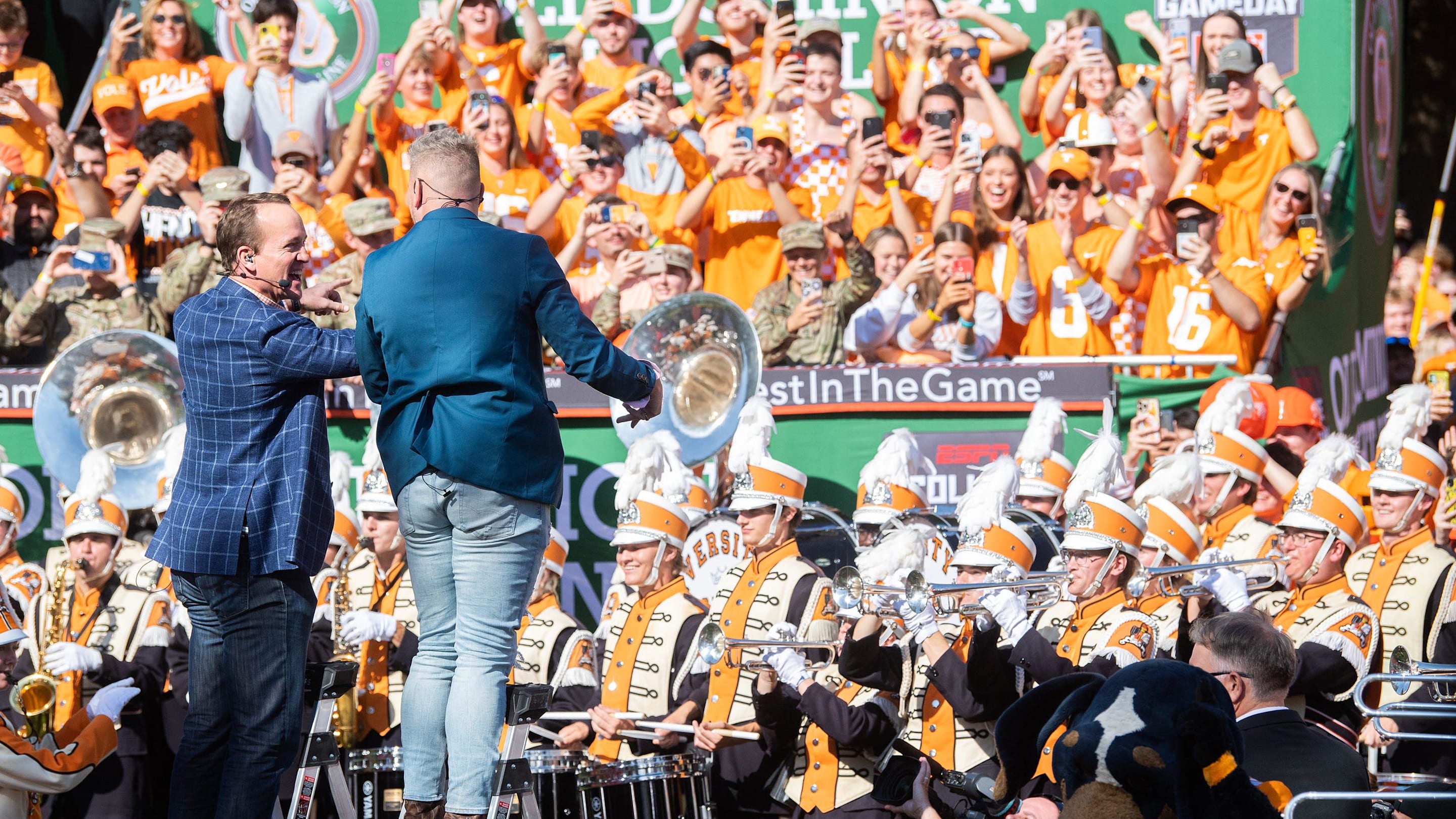 Where is ESPN College GameDay in Week 3? Location, live stream, viewing info