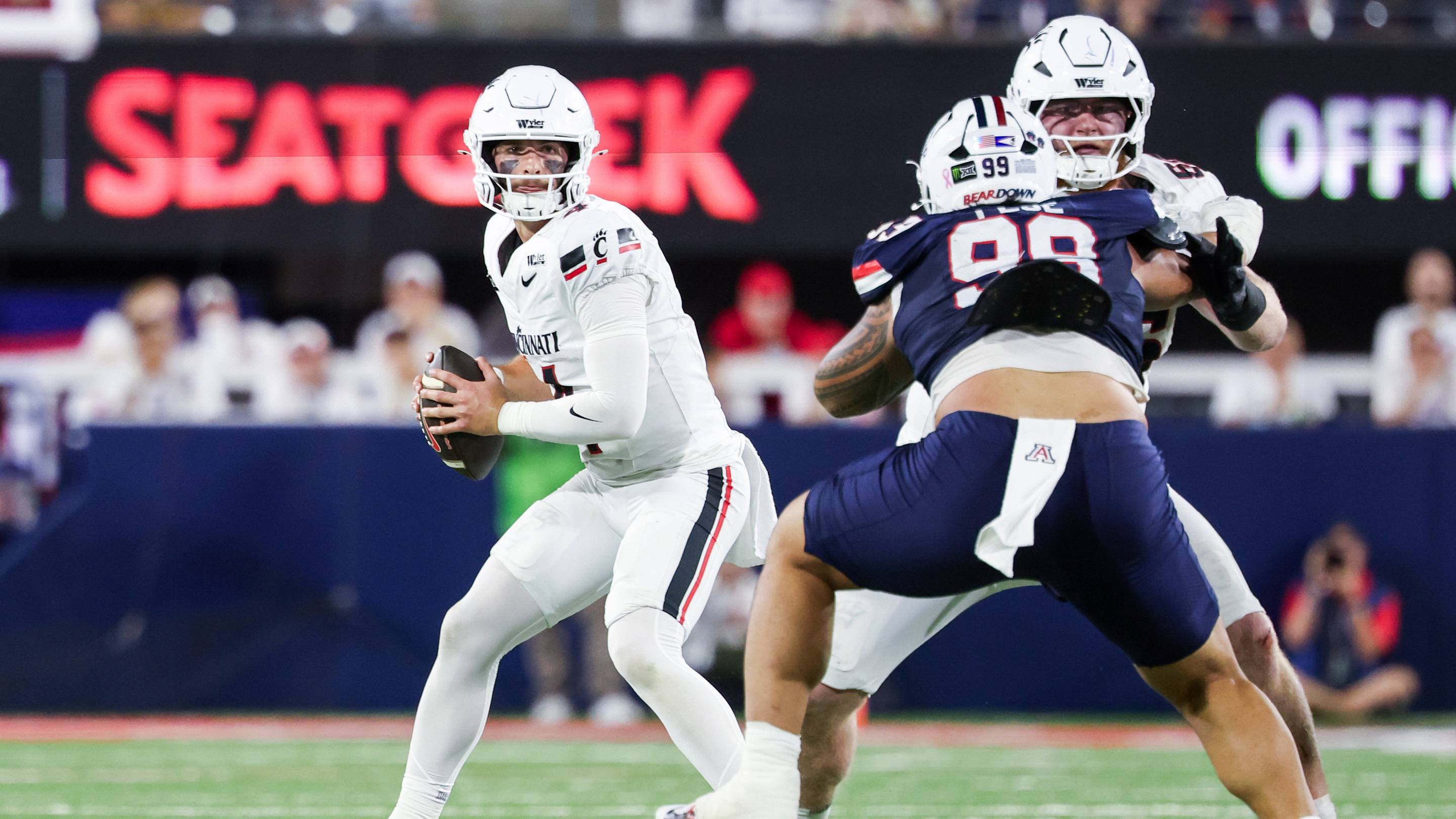 Cincinnati Football-Arizona Winners And Losers From 2026 Matchup