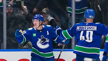 Colorado Avalanche v Vancouver Canucks