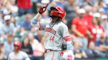 Elly De La Cruz es el líder en bases robadas de la MLB