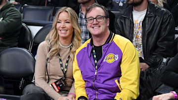 Jeanie Buss continuará dirigiendo a los Lakers desde el plano gerencial 