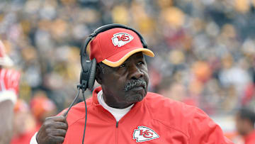 Kansas City Chiefs v Pittsburgh Steelers