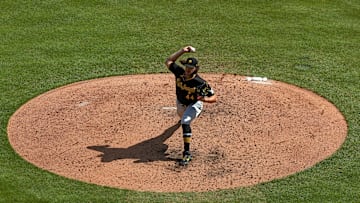 Pittsburgh Pirates v Cincinnati Reds