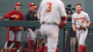 USC v UCLA