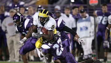 Jason Avant hauls in one of his five catches vs Northwestern