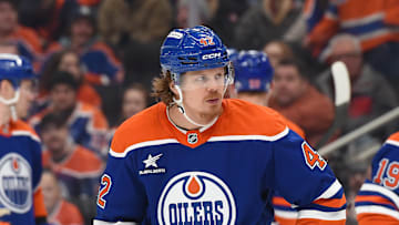 Colorado Avalanche v Edmonton Oilers