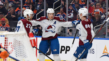 Colorado Avalanche v Edmonton Oilers