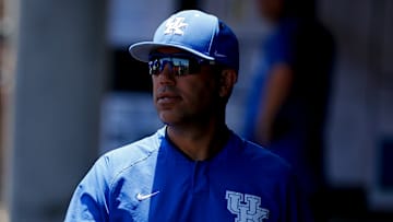 2017 NCAA Division I Men's Baseball Super Regional: Kentucky v Louisville