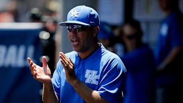 2017 NCAA Division I Men's Baseball Super Regional: Kentucky v Louisville