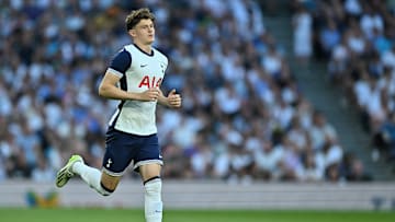 Lankshear in action vs Bayern Munich - Tottenham Hotspur v FC Bayern Munich - Pre-Season Friendly