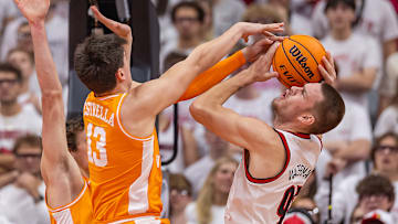 Tennessee v Louisville