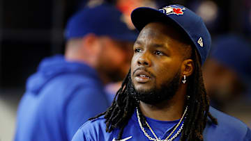 Toronto Blue Jays v Milwaukee Brewers