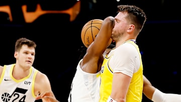 Utah Jazz v Los Angeles Lakers