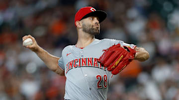 Cincinnati Reds v Houston Astros