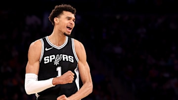 San Antonio Spurs v New York Knicks