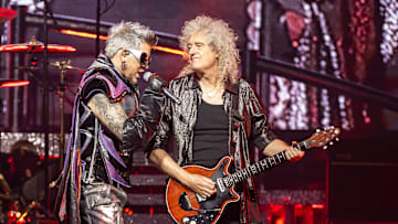 Queen + Adam Lambert 