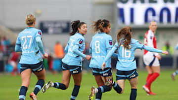 Manchester City FC v Arsenal FC - Barclays Women's Super League