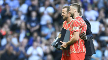 Tottenham Hotspur v FC Bayern Munich - Pre-Season Friendly - Kane and Dier receiving their gifts from Spurs for their years of service 