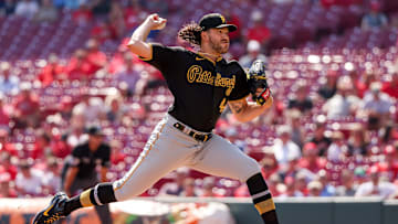 Pittsburgh Pirates v Cincinnati Reds