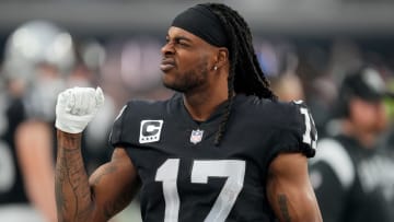 Las Vegas Raiders wide receiver Davante Adams (17)