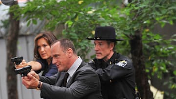 On Location For "Law & Order: SVU" - July 15, 2010