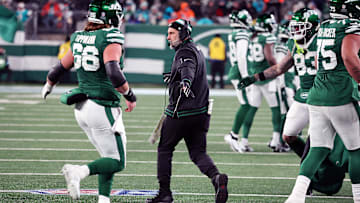Miami Dolphins v New York Jets