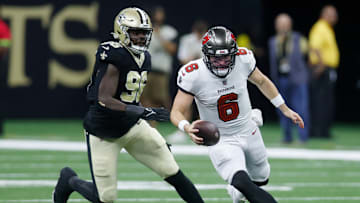 Here's who the announcers and referees will be for Sunday's Tampa Bay Buccaneers vs. New Orleans Saints Week 6 showdown.
