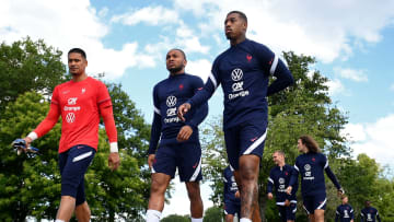 FBL-EUR-NATIONS-FRA-TRAINING