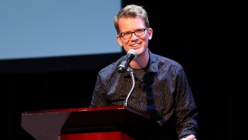 YouTube Personality Hank Green Discusses His New Book "An Absolutely Remarkable Thing"