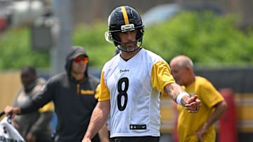 Aaron Rodgers QB Pittsburgh Steelers 