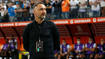 Finalista da Copa do Brasil, Vítor Pereira ainda não decidiu se fica no Corinthians no ano que vem. Timão quer renovar.