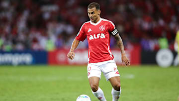 Alan Patrick é o destaque do Colorado