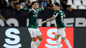 Felipe Anderson foi o melhor em campo contra o Botafogo