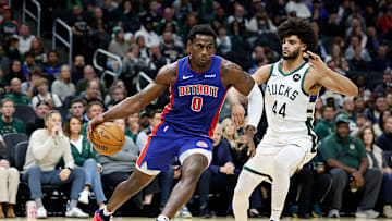 Detroit Pistons v Milwaukee Bucks
