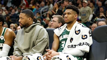 Memphis Grizzlies v Milwaukee Bucks