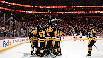 Buffalo Sabres v Pittsburgh Penguins